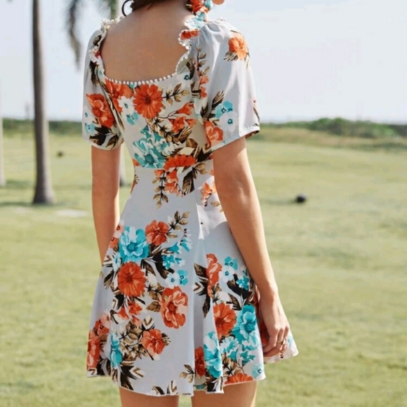 SHEIN Summer Dress - Picture 2 of 11